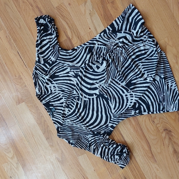 Style & Co Top - Picture 1 of 9